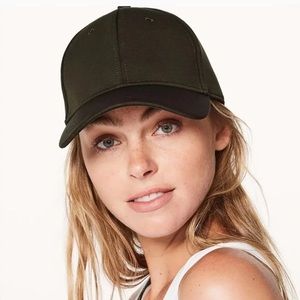 LuLuLemon Baller hat